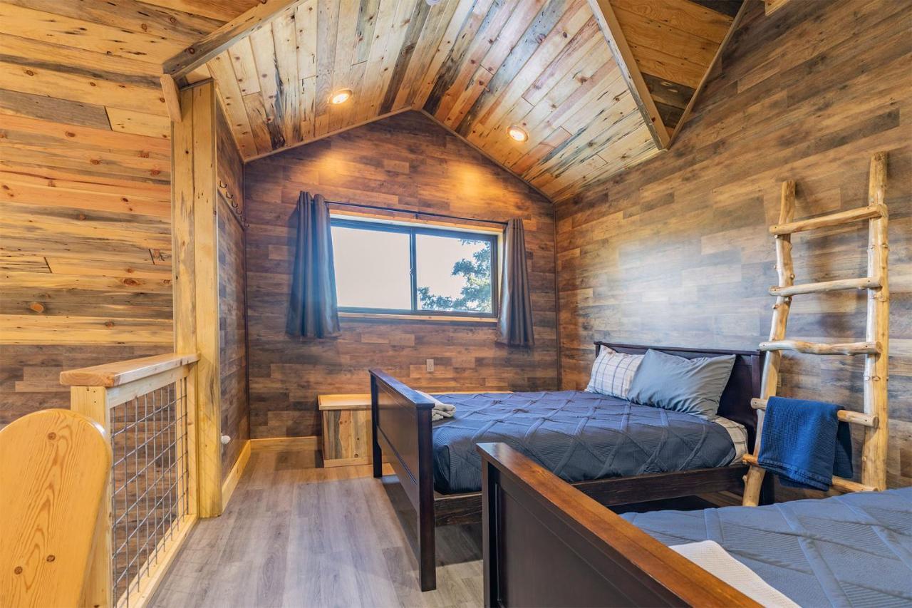 Ridgewalk Treehouse Bed & Breakfast Angel Fire Exterior foto